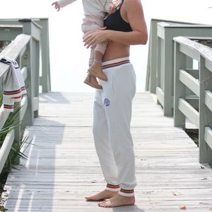 NWOT Mahiku Aloha Joggers. Medium